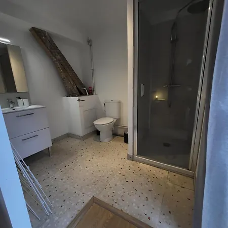 100m2 Lumineux, 3 Chambre, 3 Salles De Bain *