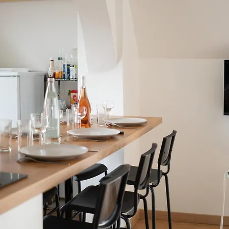 100m2 Lumineux, 3 Chambre, 3 Salles De Bain Appartement